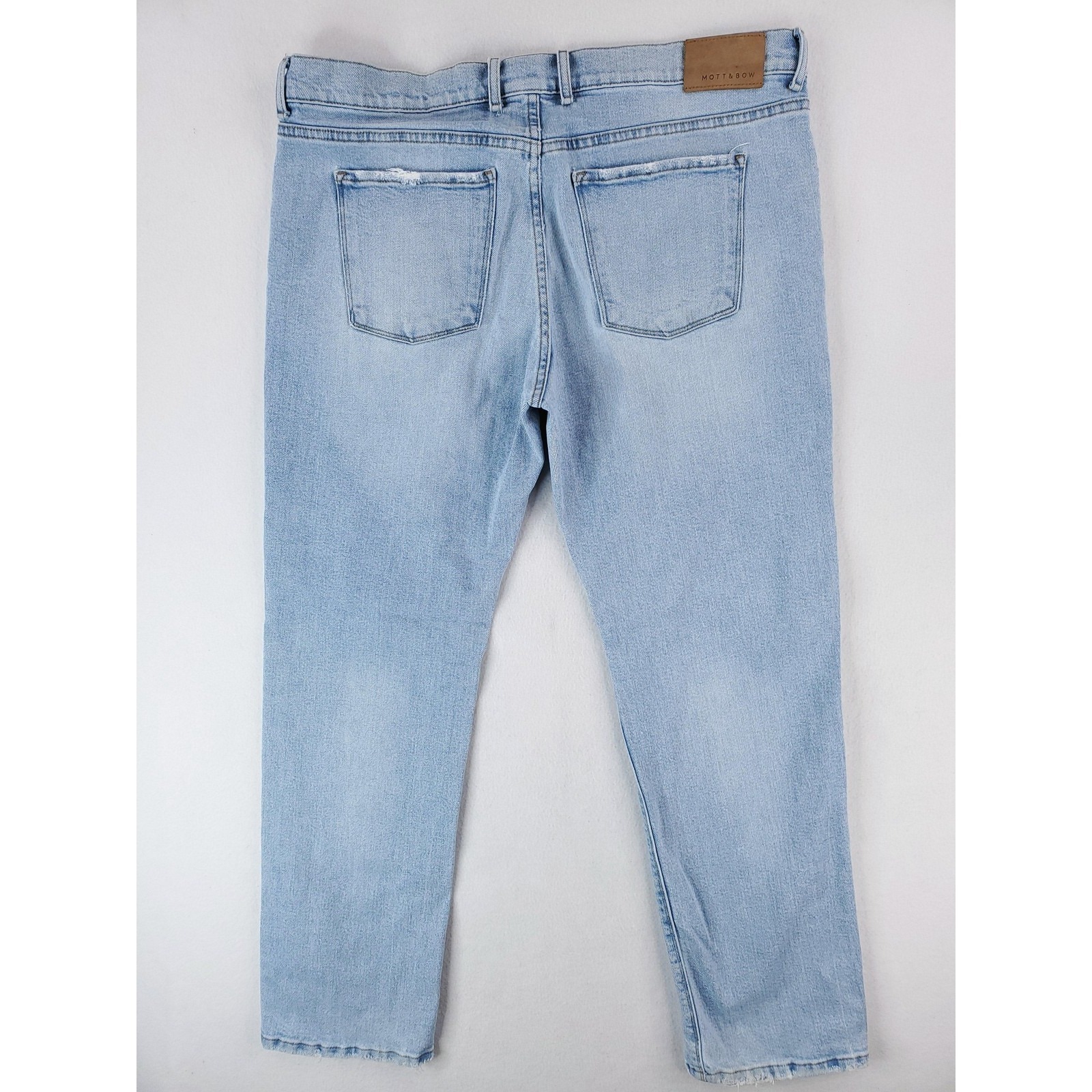 Mott & Bow Jeans Mens 38x32 Light Blue Denim Slim Fit Stretch Hube Wash 5-Pocket — image 4 of 8